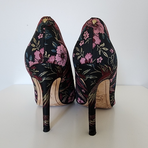 SAM EDELMAN Hazel Floral Bird Print Point Toe Pumps, size 5 - Picture 3 of 10
